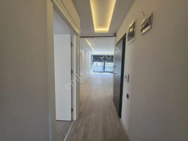 Işıklar Yeni Binada 2+1 Geniş Çift Banyolu Ayrı Mutfaklı Daire — görsel 19