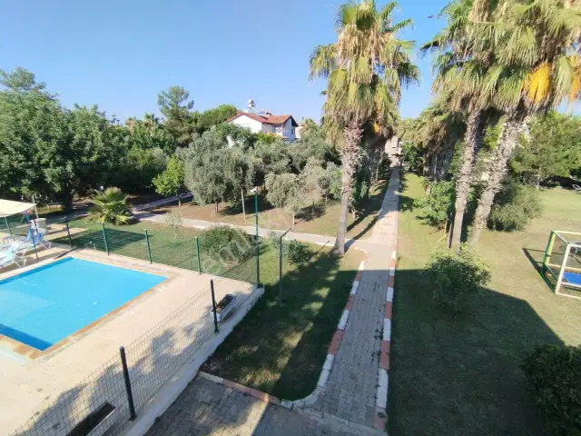 Kadriye Legend Yakını Bahçe Kullanımlı Tadilatliçok Geniş Villa — görsel 6