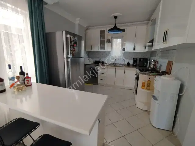 Kadriye Legend Yakını Bahçe Kullanımlı Tadilatliçok Geniş Villa — görsel 19