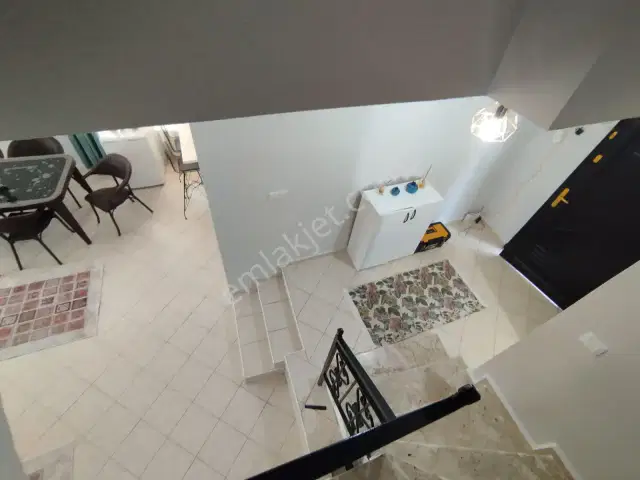 Kadriye Legend Yakını Bahçe Kullanımlı Tadilatliçok Geniş Villa — görsel 31