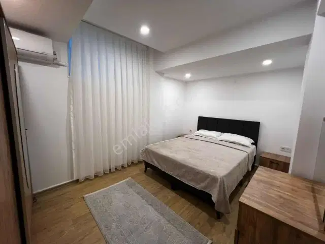 Fener'de Tek Tapu Çift Daire Fırsatı (açıklamayı Okuyunuz) — görsel 21