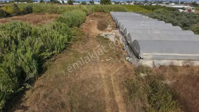 Aksu Güzelyurt'da Ticari İmarlı Arsa — görsel 3