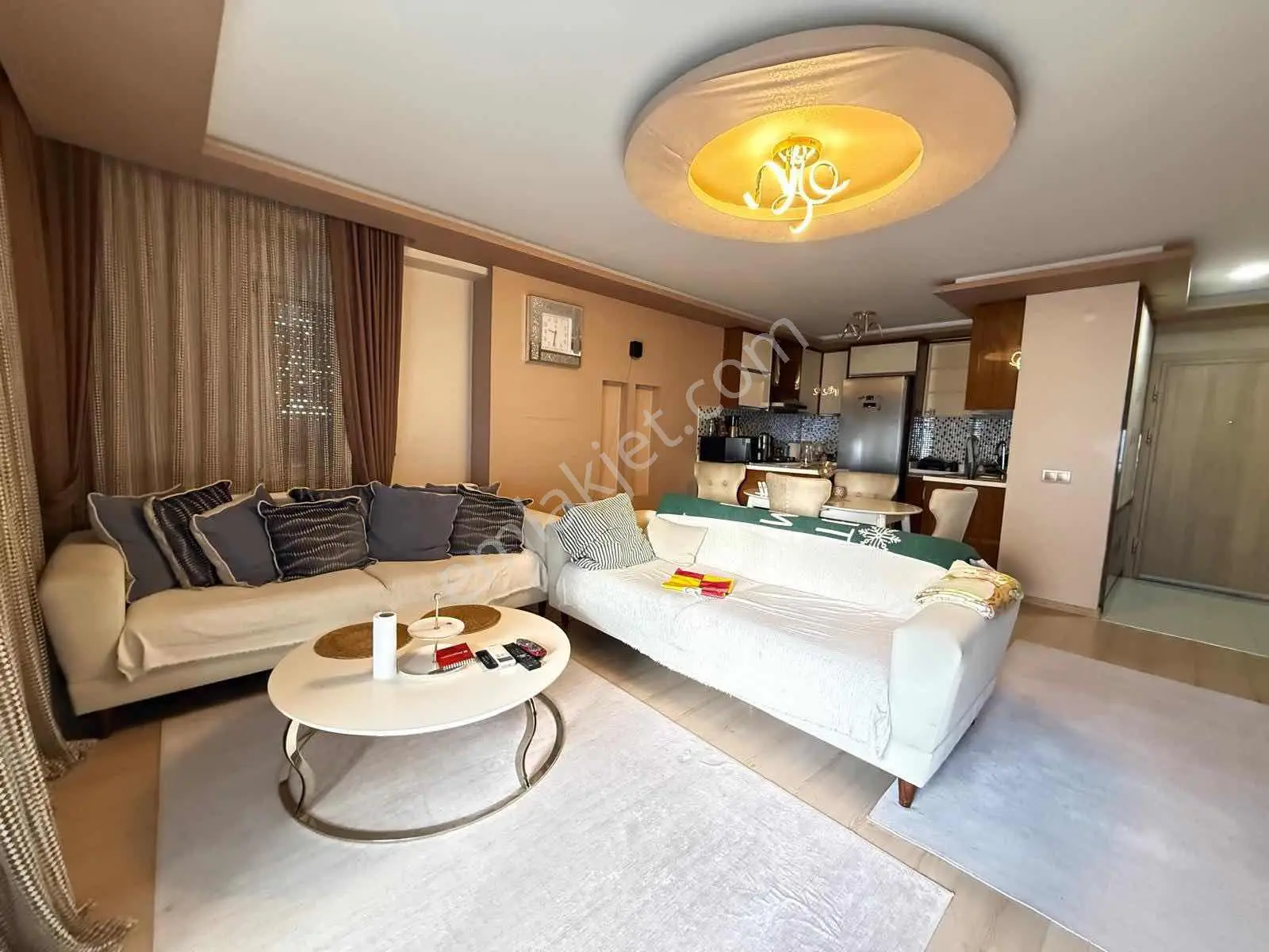 242 Park Evlerinde Satılık 1+1 — görsel 1