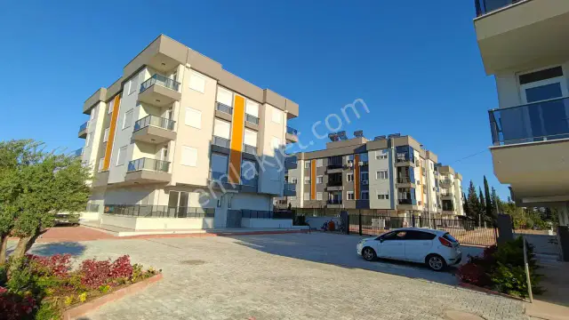 Kepez Baraj Mh. Ful Kredi Siteiçi Katta Satılık 3+1 Sıfır Daire — görsel 3
