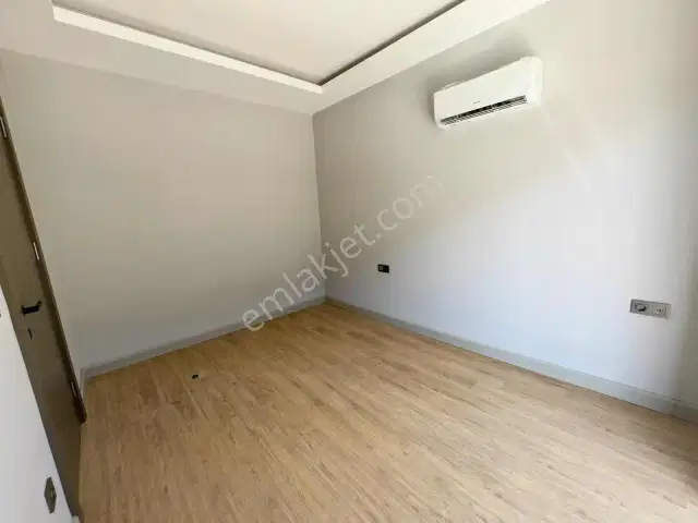 Güzeloba Kundukanyon2 Havuz Cephe 1+1 Denize Yürüme Mesafede — görsel 21