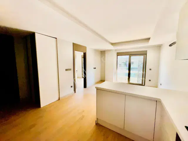 Güzeloba Kundukanyon2 Havuz Cephe 1+1 Denize Yürüme Mesafede — görsel 24