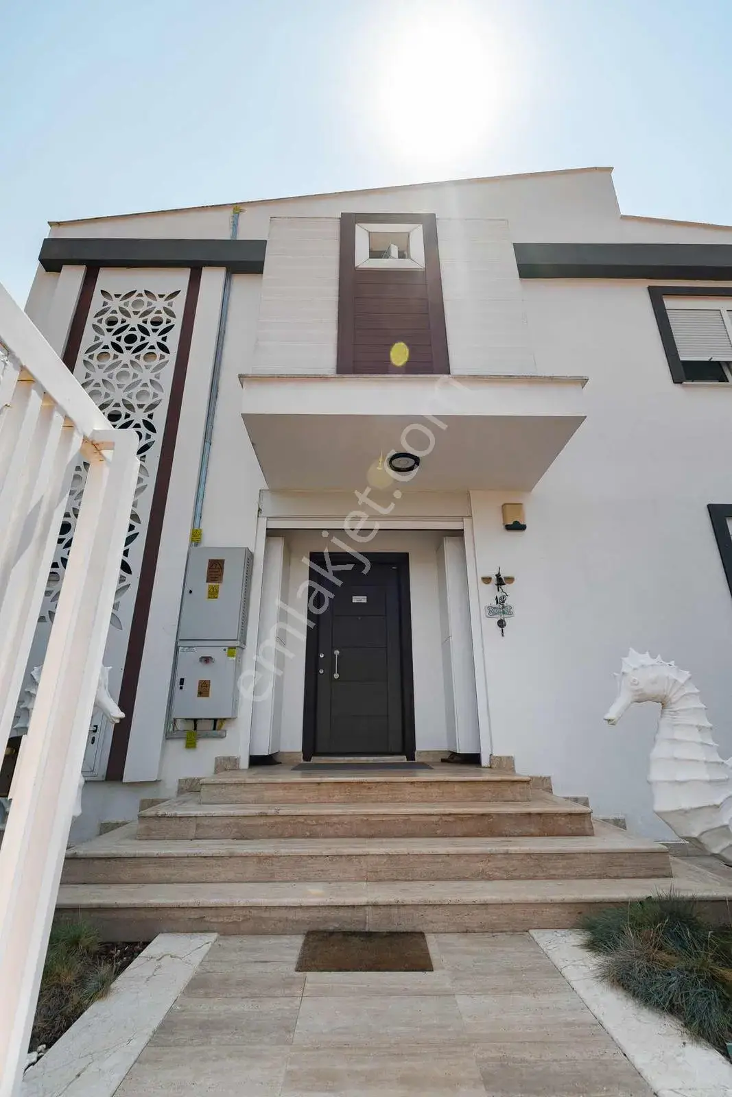 Yeşilbayır'da 564 M2 Arsa İçerisinde Satılık Müstakil Villa — görsel 2