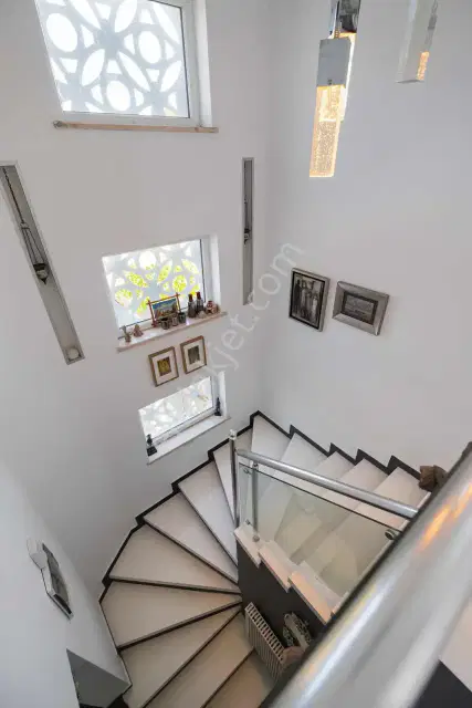 Yeşilbayır'da 564 M2 Arsa İçerisinde Satılık Müstakil Villa — görsel 5