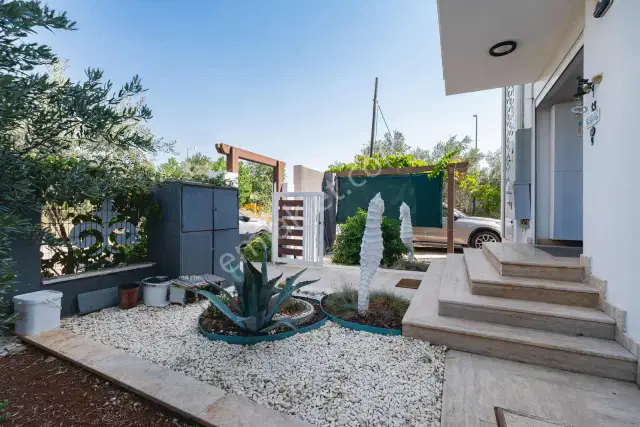 Yeşilbayır'da 564 M2 Arsa İçerisinde Satılık Müstakil Villa — görsel 6