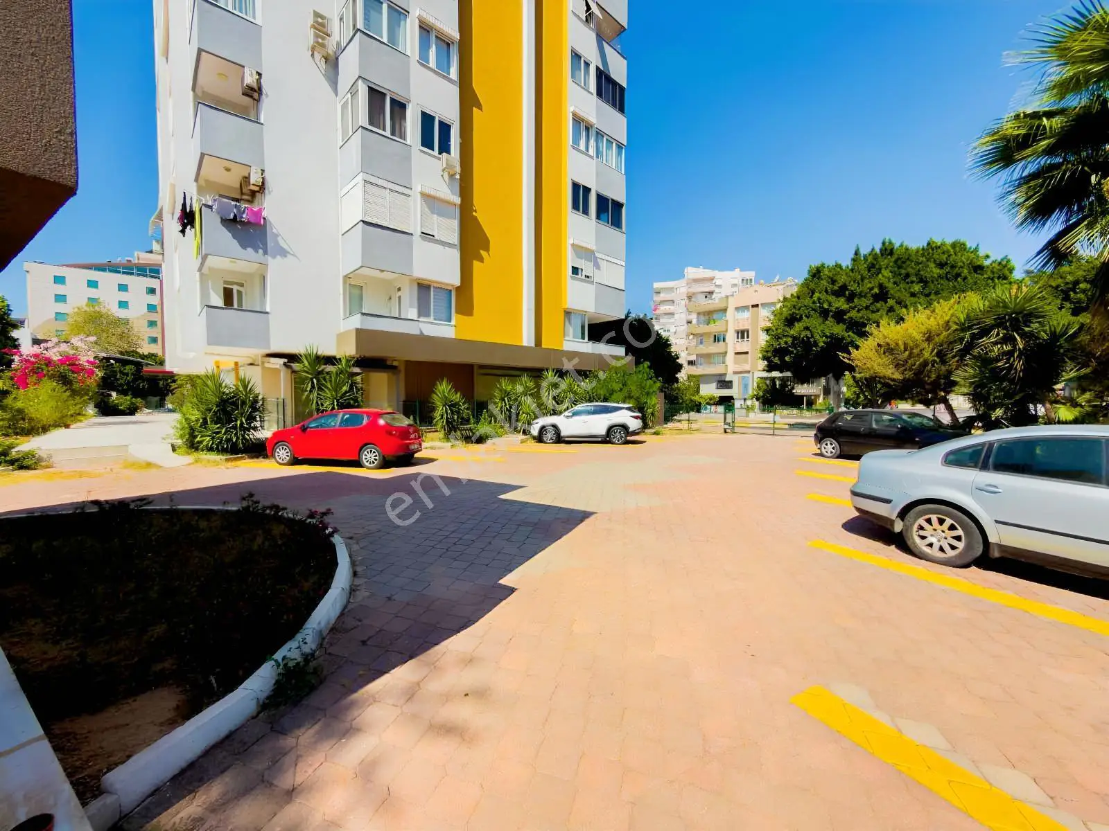 Kırcaminin Merkezinde Full Mimari Satılık 3+1 Daire — görsel 13
