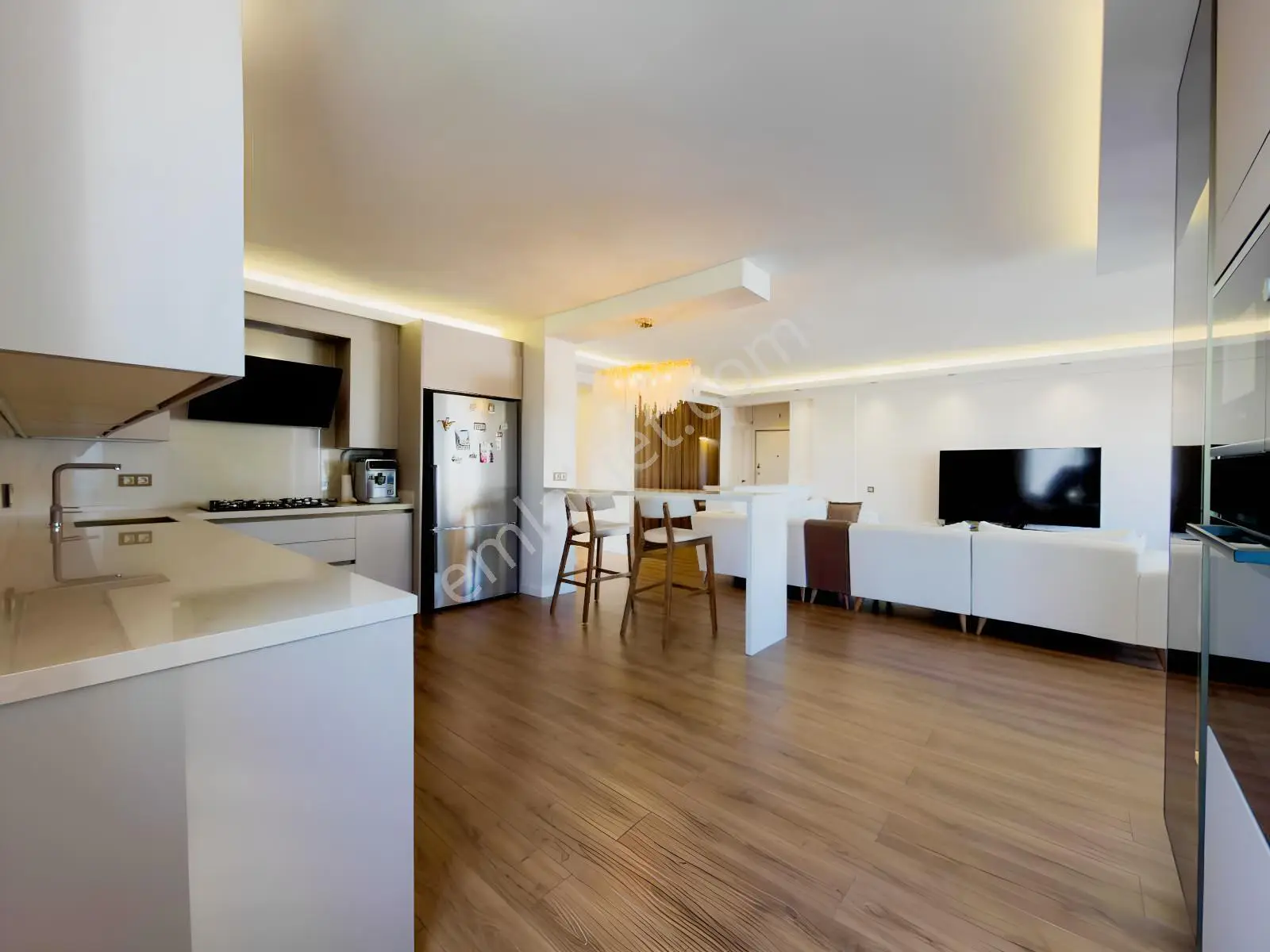 Kırcaminin Merkezinde Full Mimari Satılık 3+1 Daire — görsel 22