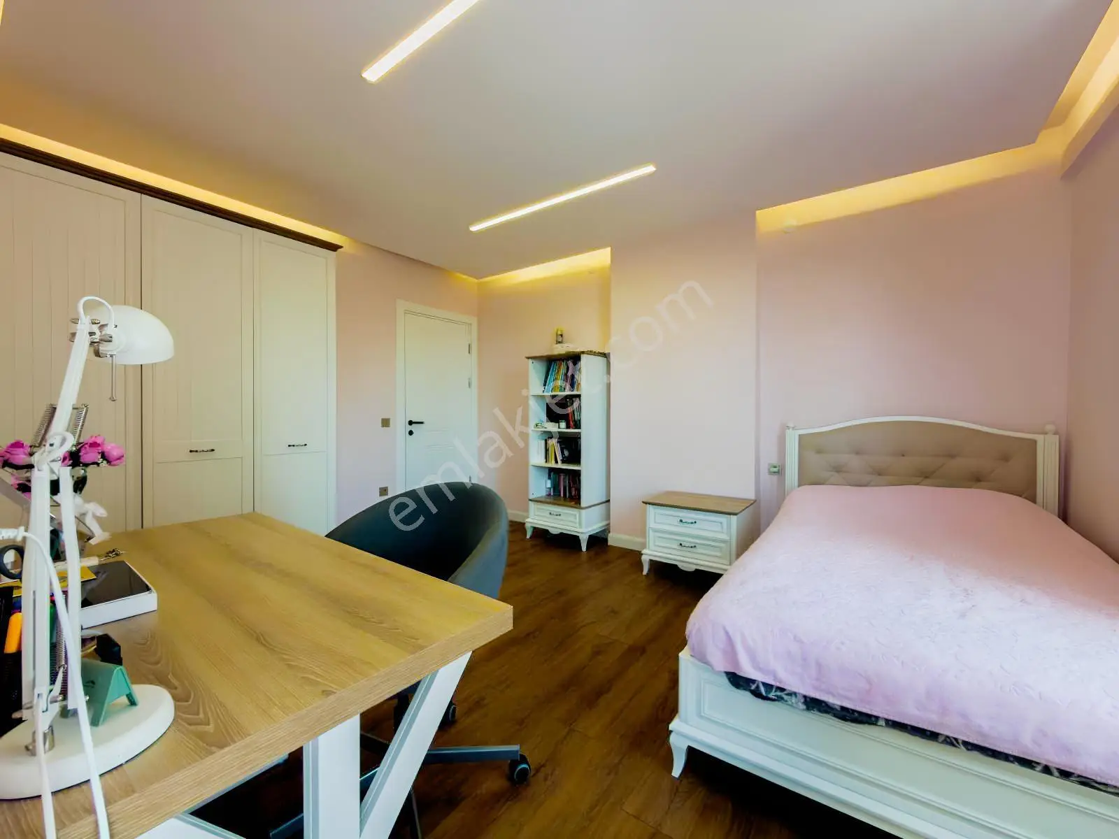 Kırcaminin Merkezinde Full Mimari Satılık 3+1 Daire — görsel 30