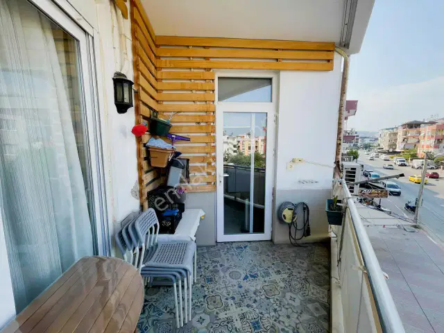 Tramvaya 100 Mt Kuzeyyakada Satılık Krediye Uygun 3+1 — görsel 10