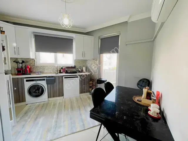 Tramvaya 100 Mt Kuzeyyakada Satılık Krediye Uygun 3+1 — görsel 21