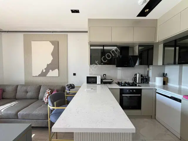 Lotus Suit'de Ara Kat Modernize Eşyalı 1+1 Kiralık Daire — görsel 2