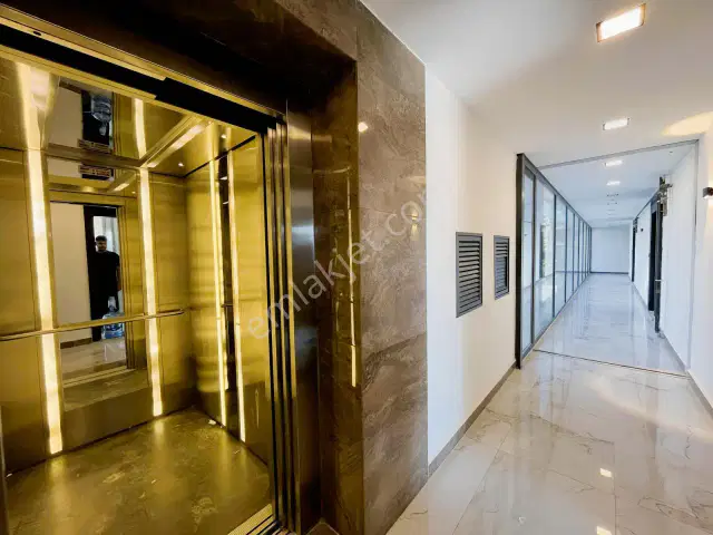 Lotus Suit'de Ara Kat Modernize Eşyalı 1+1 Kiralık Daire — görsel 5