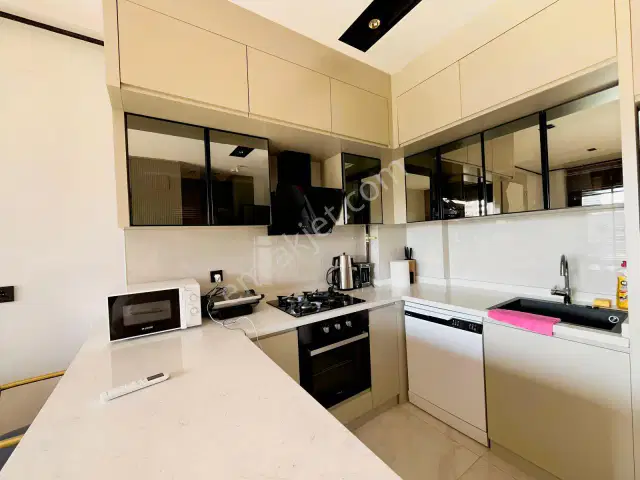 Lotus Suit'de Ara Kat Modernize Eşyalı 1+1 Kiralık Daire — görsel 8