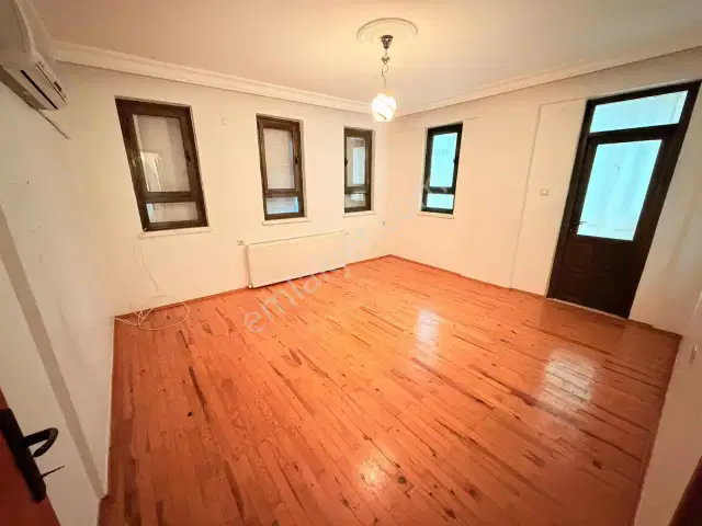 Bulvar Üzerinde Kiralık İşyeri — görsel 5