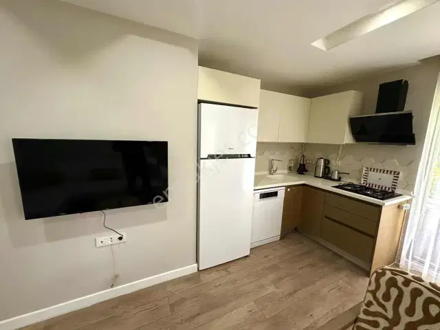 Havuzlu Sitede Sıfır Eşyalı 1+1 Kiralık Daire — görsel 6