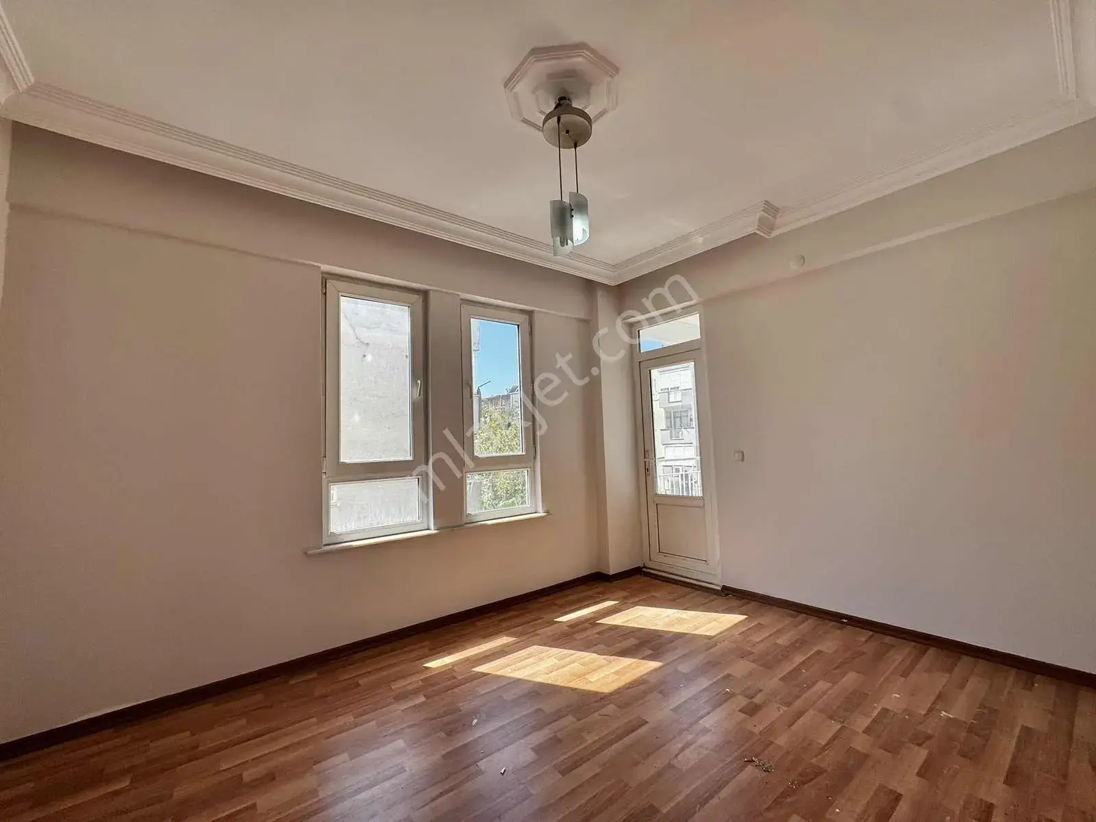 100. Yıl Cadde Üzeri Ofis Kullanımına Uygun 3+1 Kiralık — görsel 18
