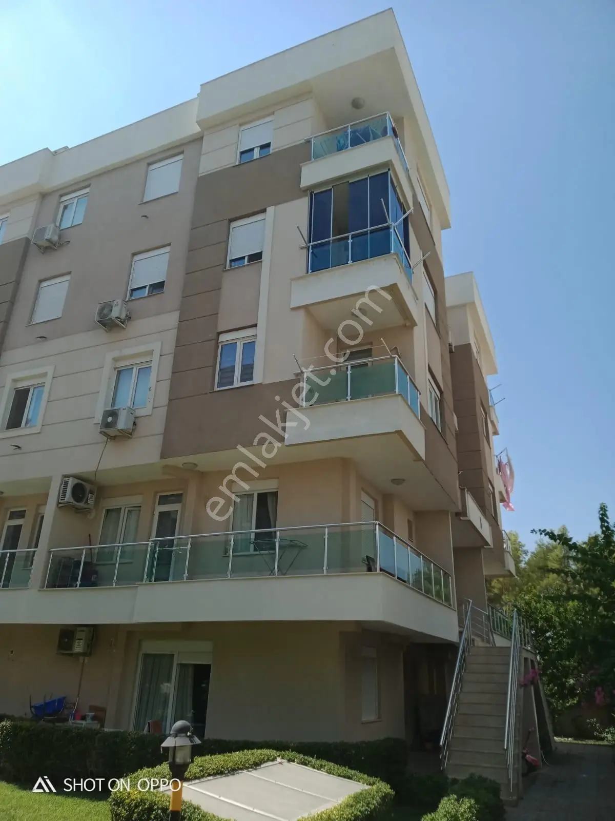Konyaaltı Mollayusuf Havuzlu Kapalı Otoparklı Eşyalı Kiralık 2+1 — görsel 8