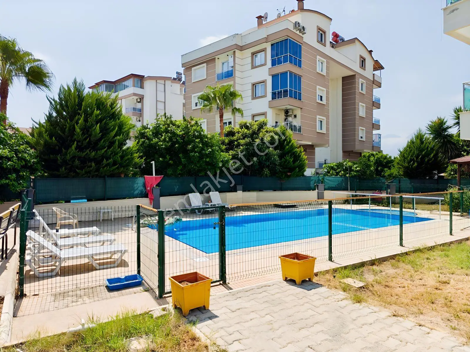 Konyaaltı Mollayusuf Havuzlu Kapalı Otoparklı Eşyalı Kiralık 2+1 — görsel 13