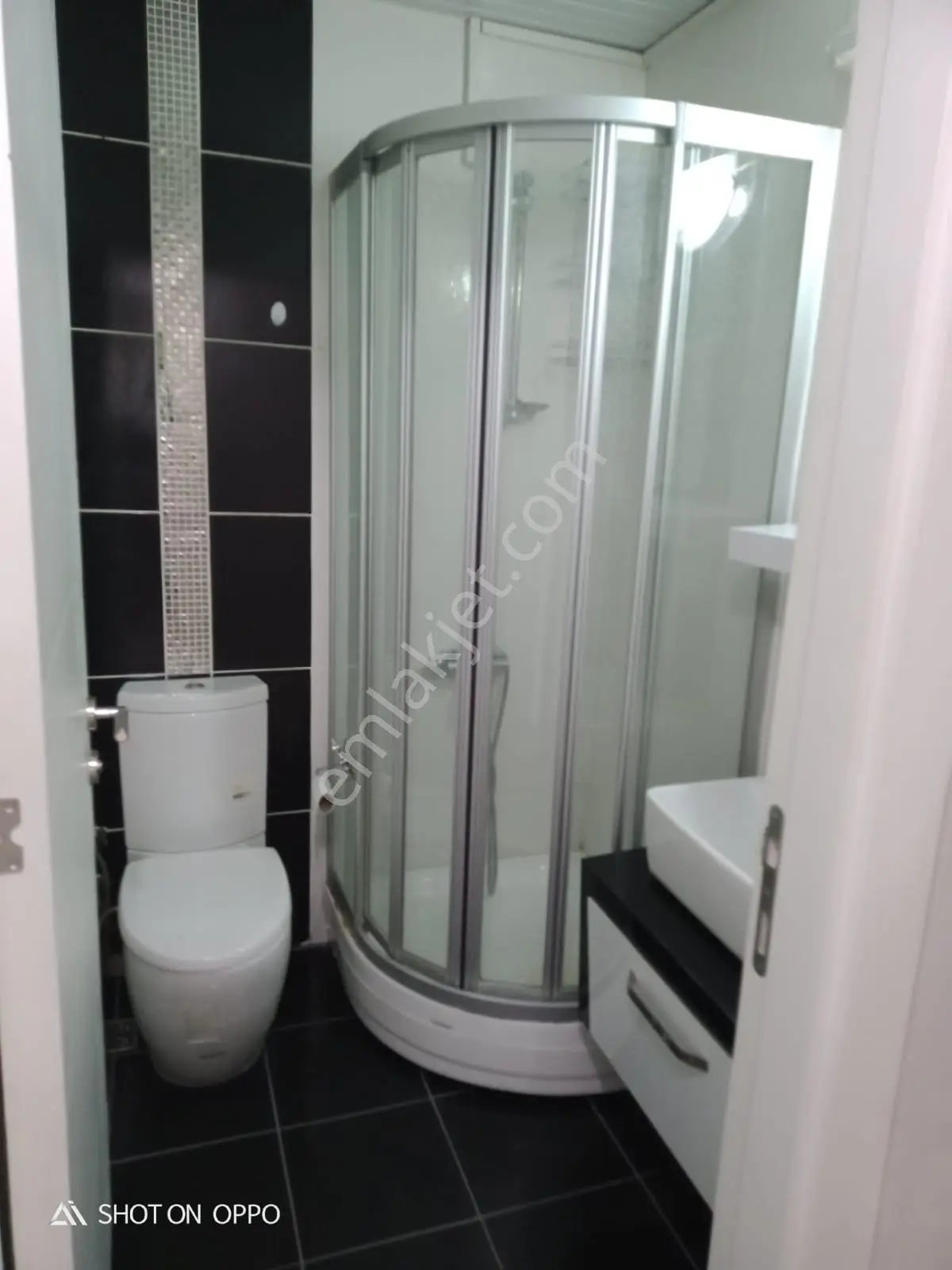 Konyaaltı Mollayusuf Havuzlu Kapalı Otoparklı Eşyalı Kiralık 2+1 — görsel 24