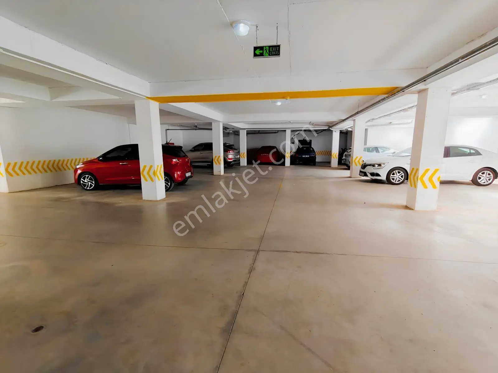 Konyaaltı Mollayusuf Havuzlu Kapalı Otoparklı Eşyalı Kiralık 2+1 — görsel 32