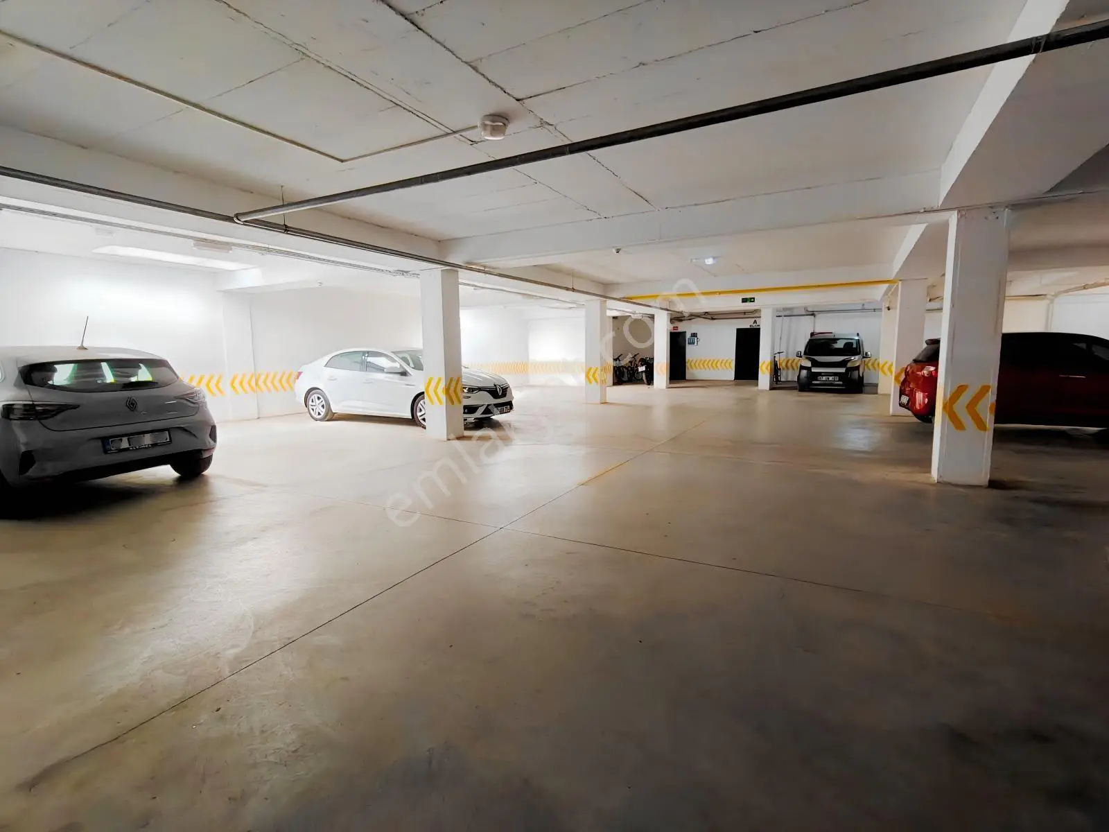 Konyaaltı Mollayusuf Havuzlu Kapalı Otoparklı Eşyalı Kiralık 2+1 — görsel 35