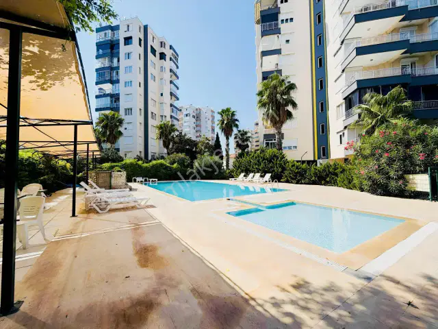 Çağlayan Da Masrafsız Havuzlı Sitede Arakat Satılık 3+1 Daire — görsel 9