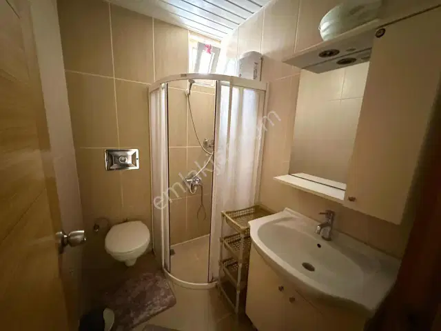 Güzelbağda Eşyalı, Otoparklı Site İçinde Kiralık 1+1 — görsel 12