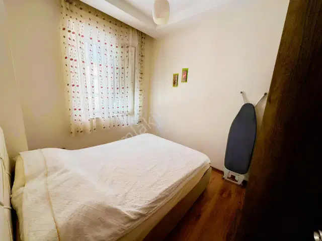 Güzelbağda Eşyalı, Otoparklı Site İçinde Kiralık 1+1 — görsel 13