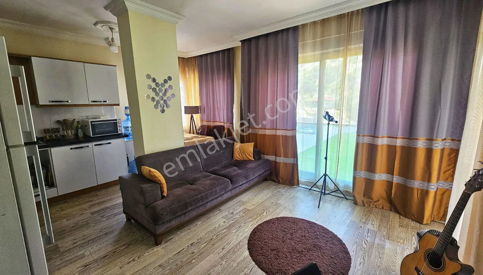 Konyaltı Hurma'da Site İçerisinde 1+1 Ara Katta Satılık Daire — görsel 2