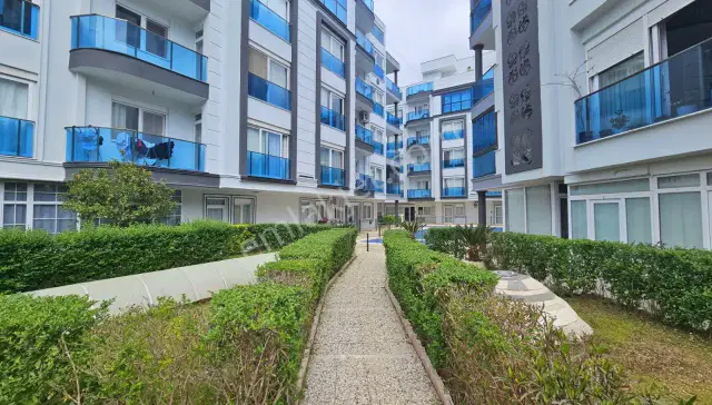 Konyaltı Hurma'da Site İçerisinde 1+1 Ara Katta Satılık Daire — görsel 8