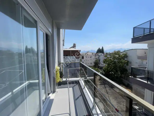 Cumhuriyet Mahallesinde Yeni Bina 2+1 Full Kredili Daire Fırsat — görsel 6