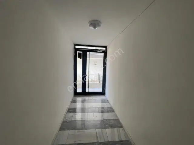 Cumhuriyet Mahallesinde Yeni Bina 2+1 Full Kredili Daire Fırsat — görsel 23