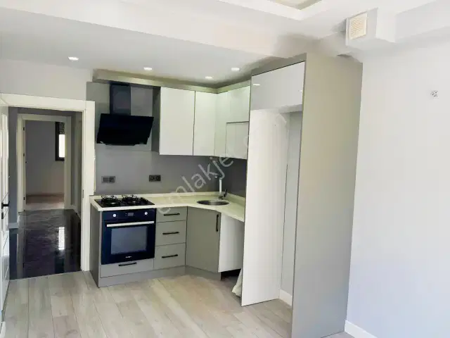 Atatürk Mahallesinde Kiralık Giriş Katı 2+1 — görsel 12