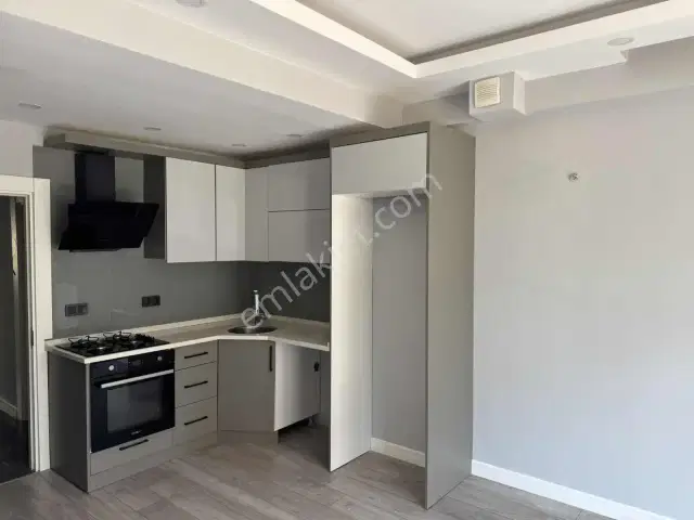 Atatürk Mahallesinde Kiralık Giriş Katı 2+1 — görsel 15