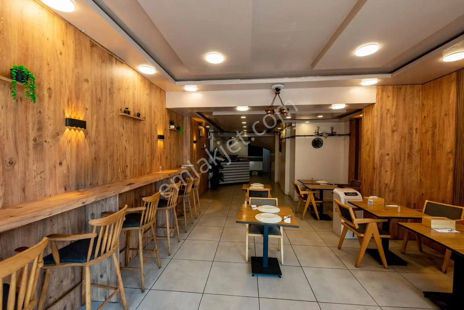 Doğugarajı'nda Cadde Üzerinde Devren Kiralık Restoran — görsel 2