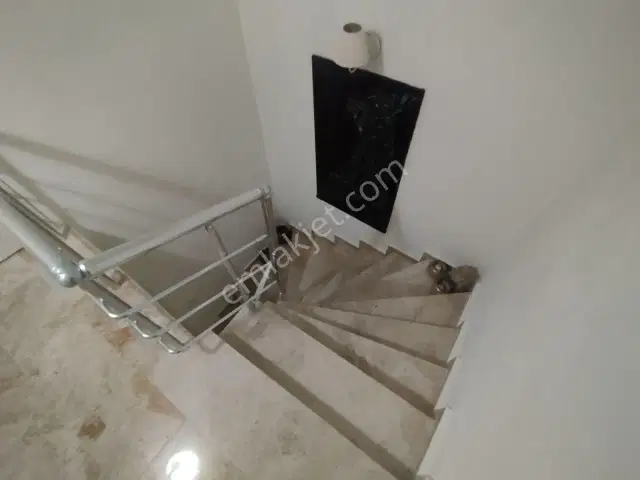 Kadriyede Tripleks Müstakil Bahçe Kullanımlı Tadilatı Yapılmış — görsel 21