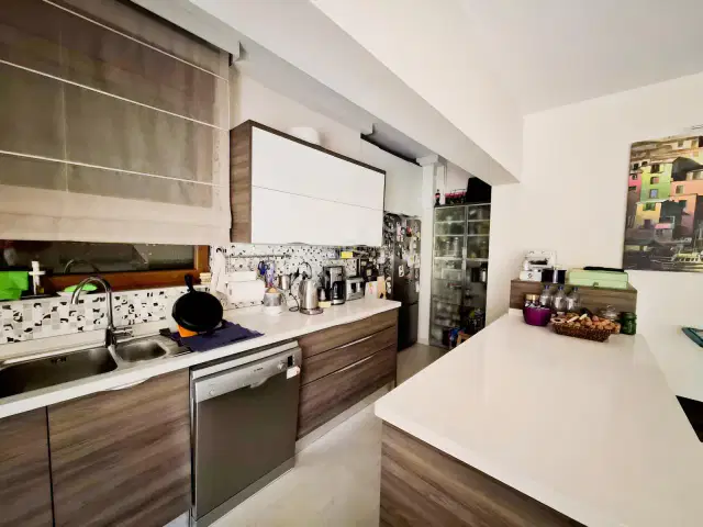 Vatandaşlığa Uygun Denize Yürüme Mesafesinde Bahçe Katı — görsel 5