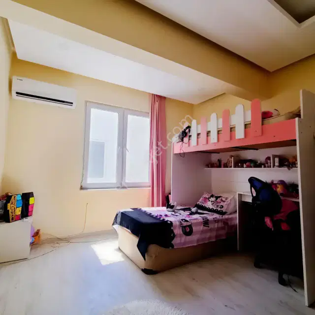 Kemerağzı Kundu Oteller Bölgesi 4+1 Satılık Tripleks — görsel 3