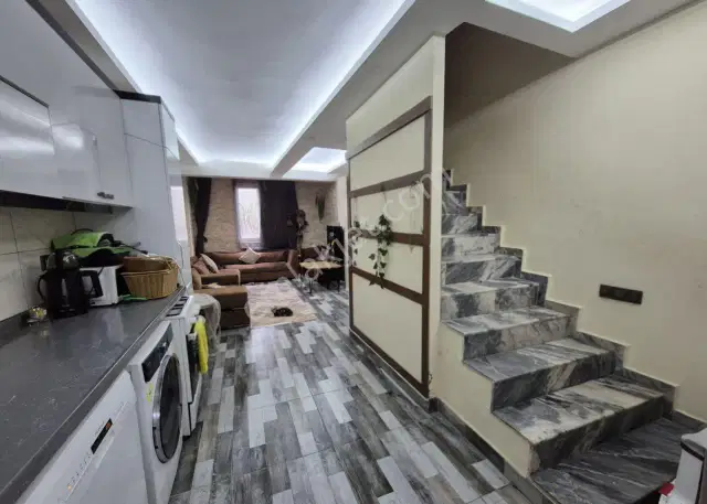 Kemerağzı Kundu Oteller Bölgesi 4+1 Satılık Tripleks — görsel 19