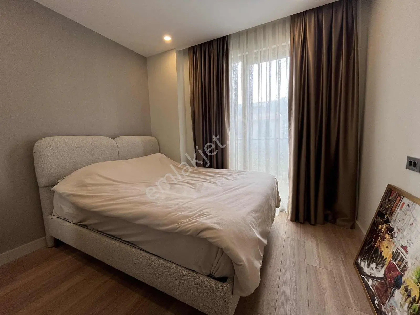 Royal Residence'da Arakat Modern Tasarımlı Kiralık 1+1 Daire — görsel 15