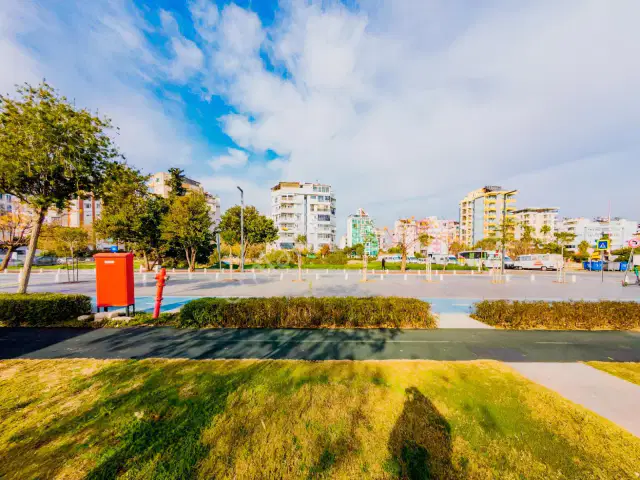 Konyaaltı Sahil Bandında Full Deniz Manzaralı 2+1 Daire — görsel 20