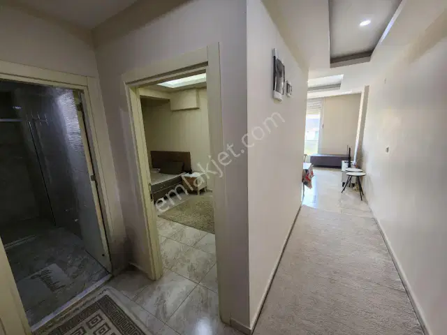 Güzeloba Oteller Bölgesinde Arakat Eşyalı Satılık 1+1 — görsel 4