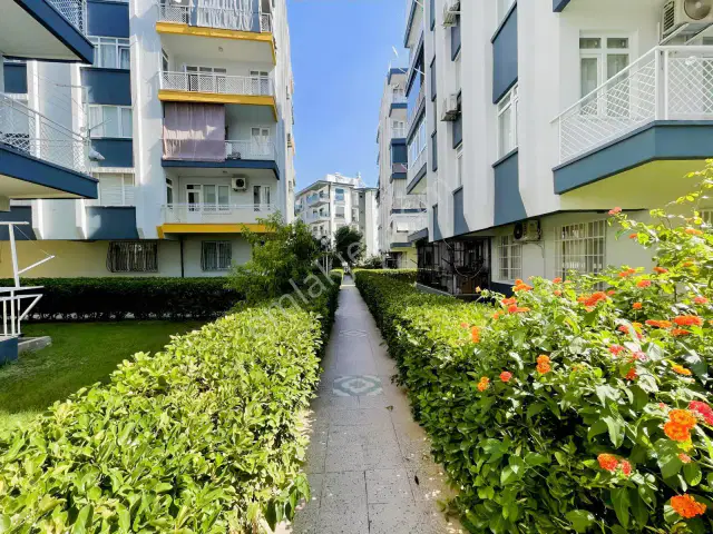 Site İçi Bakımlı 2+1 Full Krediye Uygun Satılık Daire