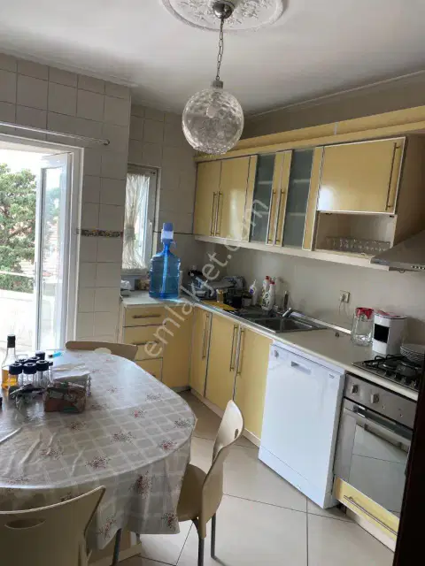 Konyaaltı Caddesi Eşyalı 3+1 Kiralık Daire — görsel 5