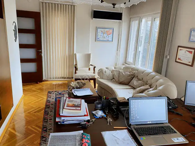 Konyaaltı Caddesi Eşyalı 3+1 Kiralık Daire — görsel 14