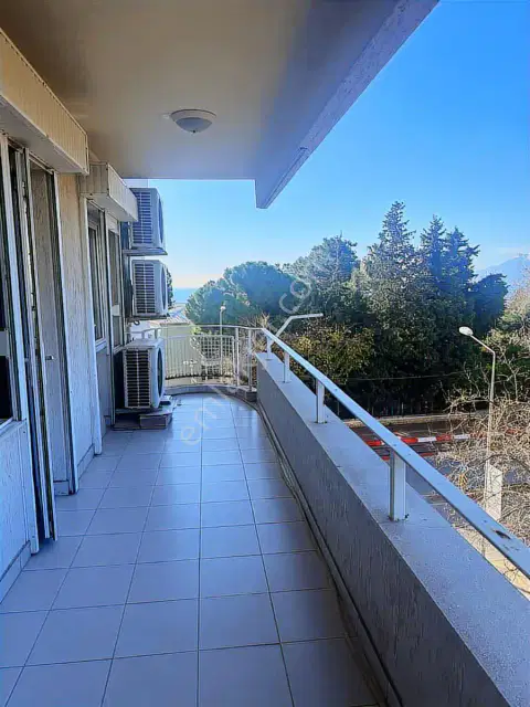 Konyaaltı Caddesi Eşyalı 3+1 Kiralık Daire — görsel 16